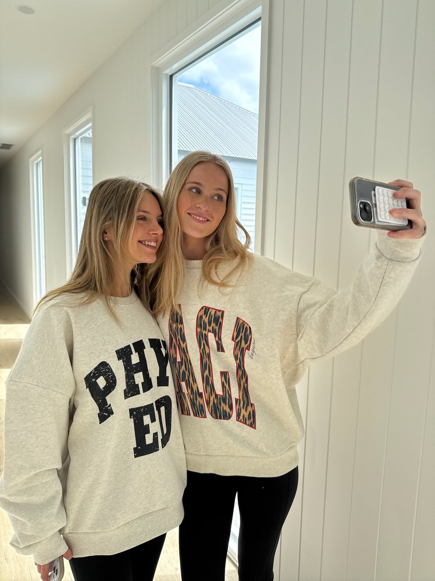 Crewneck in 'Phys Ed'