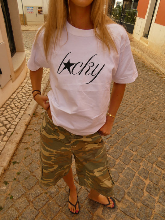 ‘Lucky’ tee