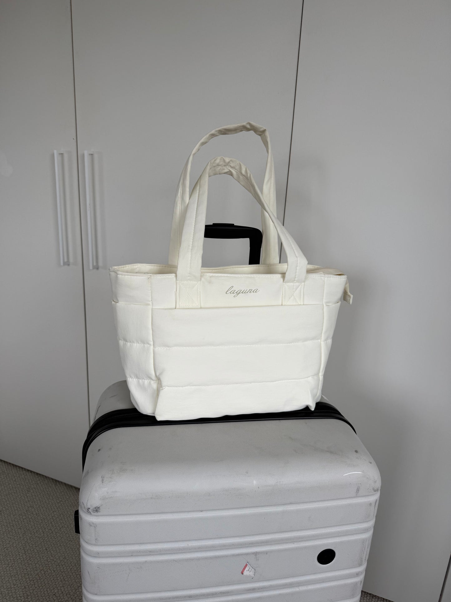 The Jetset Bag in 'cloud'