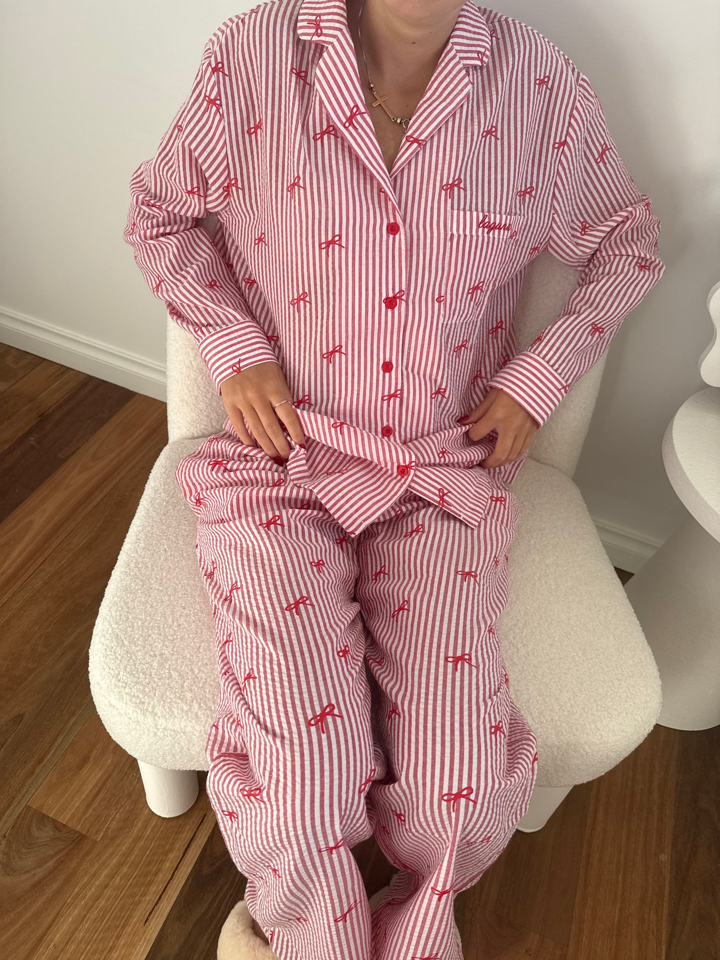 Long Sleep set in 'Red Bow'