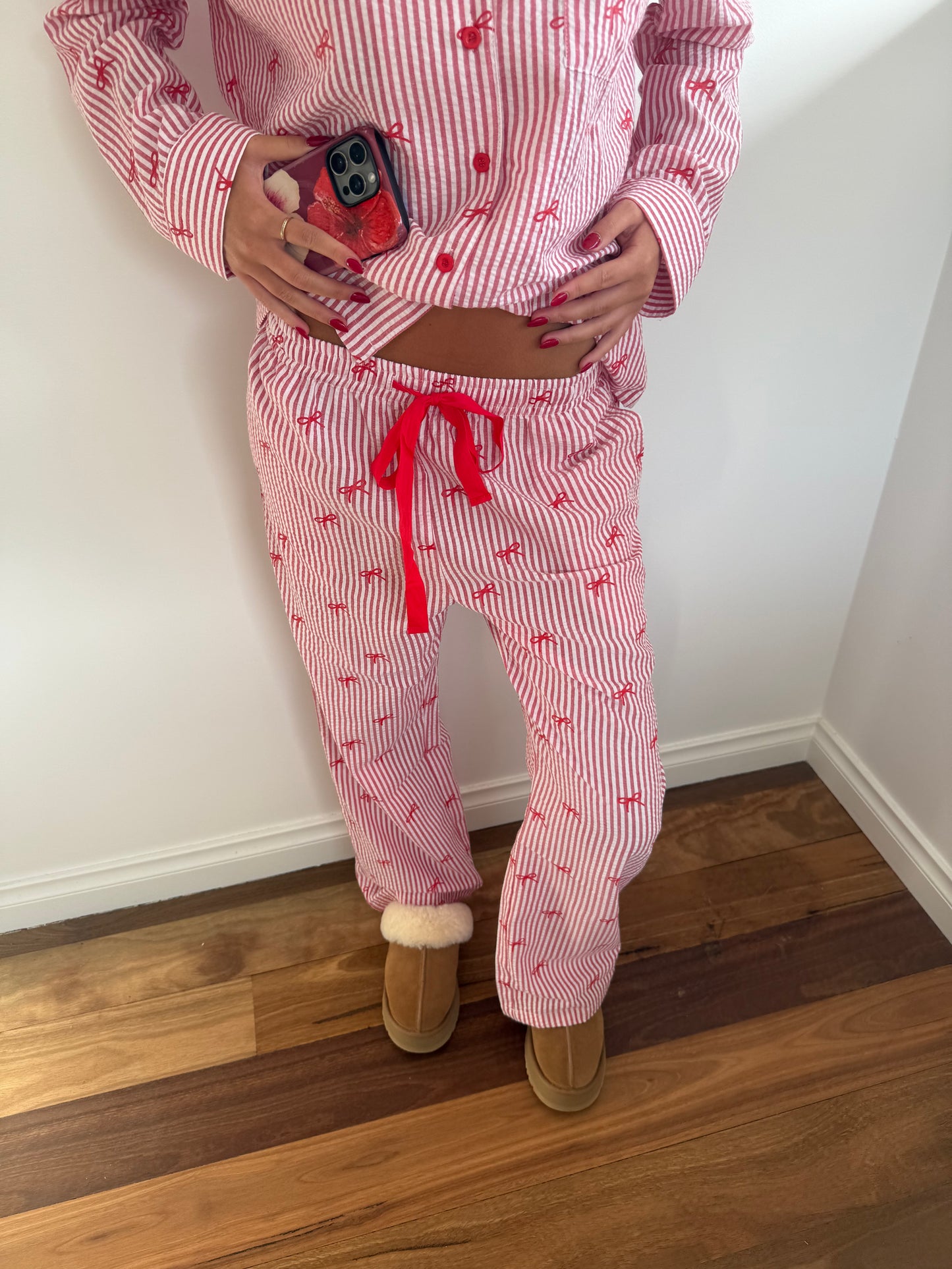 Long Sleep set in 'Red Bow'