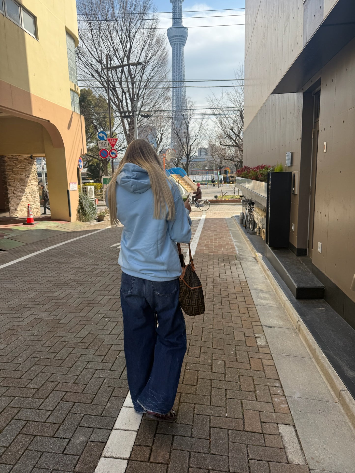 Lace hoodie in 'ice'